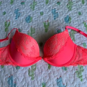 Victorias secret padded Demi bra